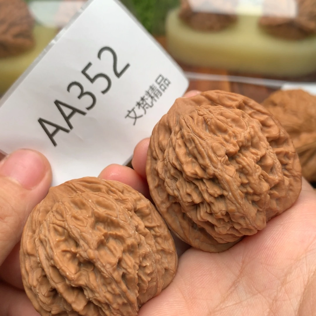 把件文玩核桃40全品麦虎