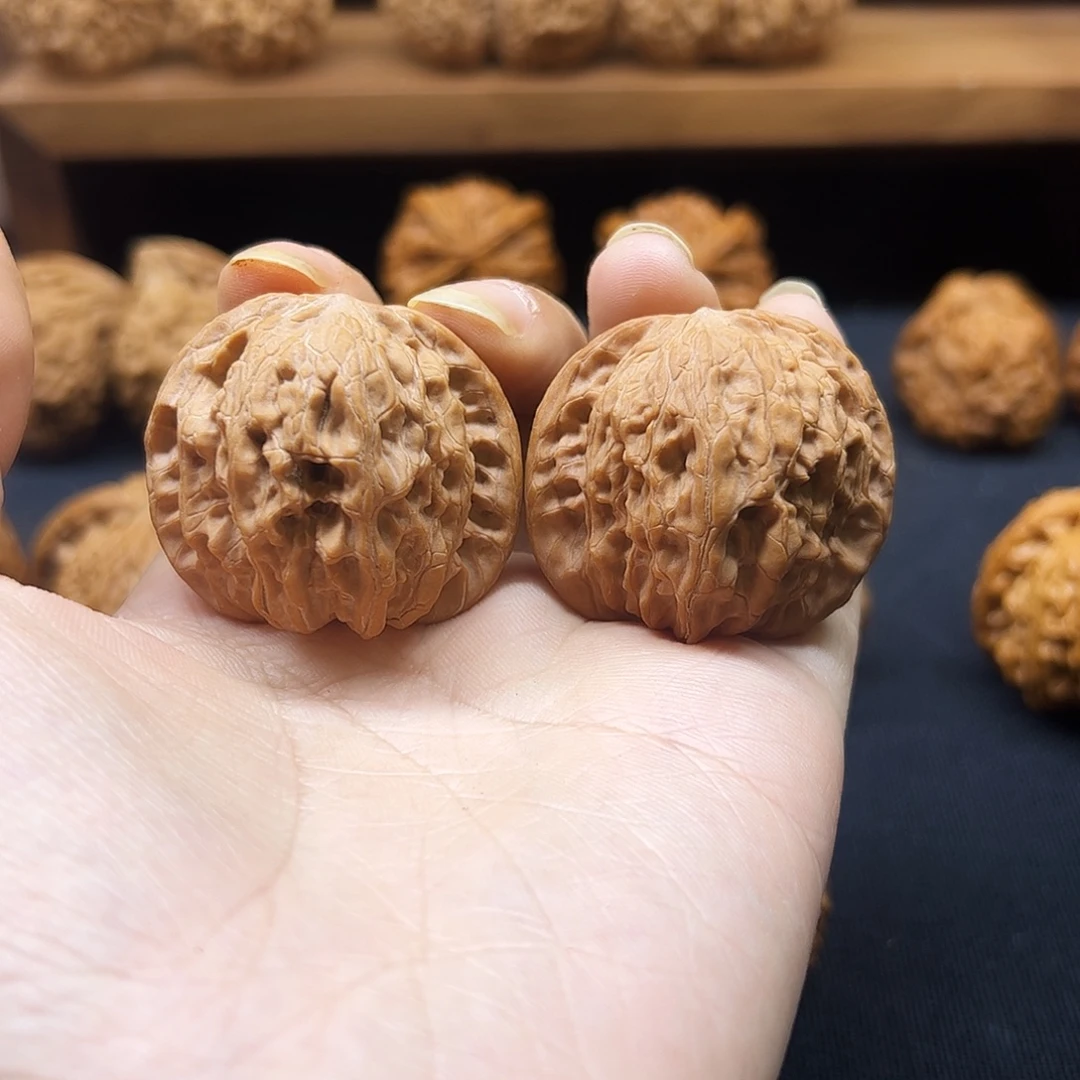 把件核桃山地正磨40全品红皮