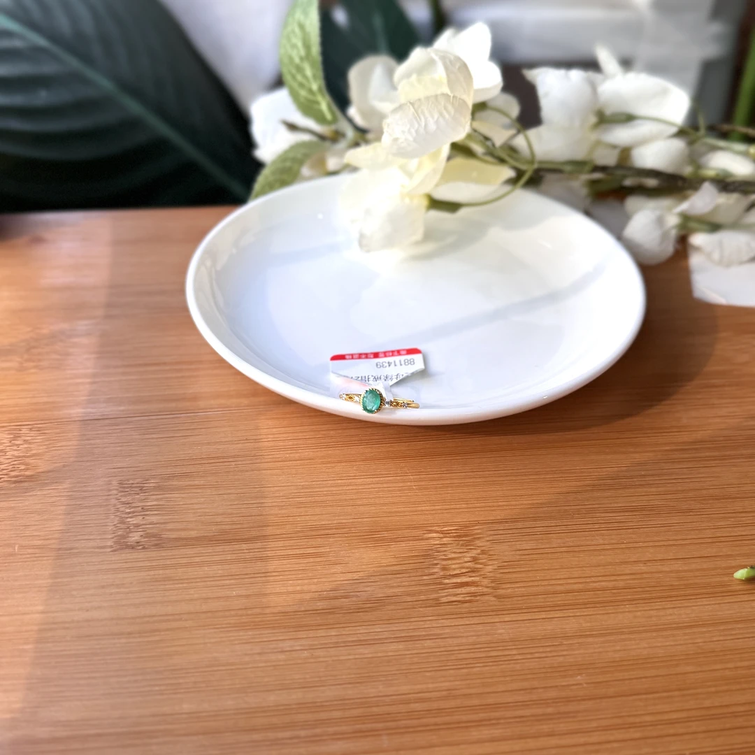 【珠宝厂长】约5*4mm祖母绿S925银镶戒指