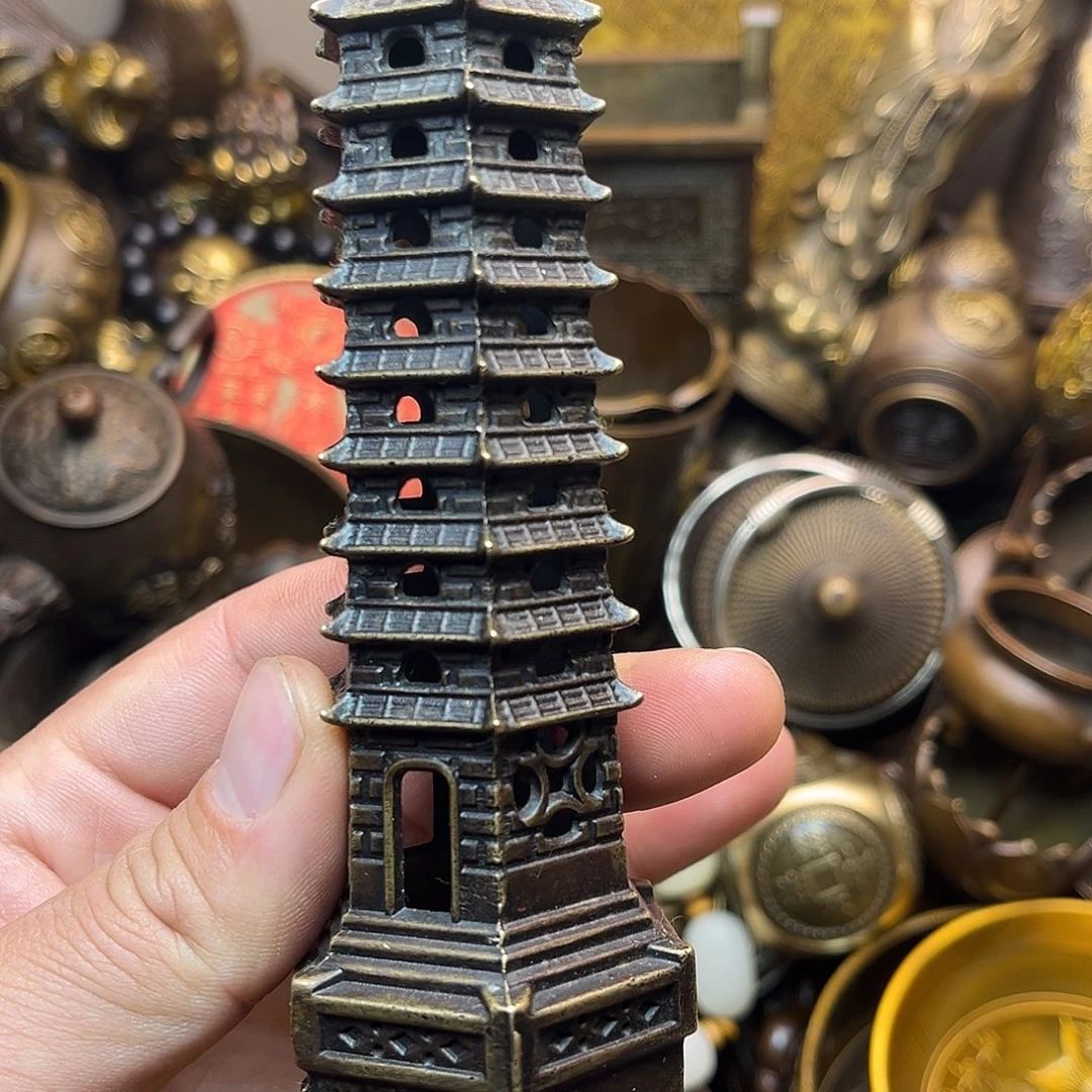 精美铜器工艺品等