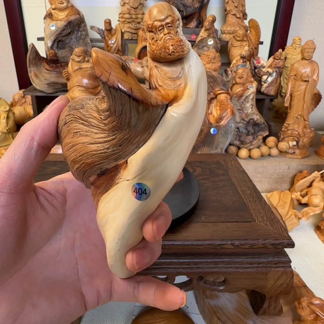 崖柏小木匠艺雕一物一拍