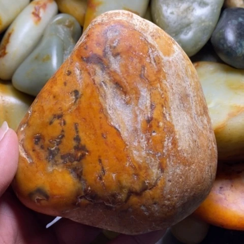 未镶嵌和田玉（糖玉）挂件