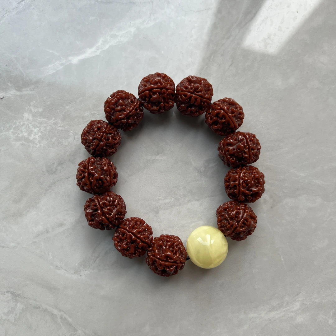 19-20mm尼泊尔大金刚5瓣机刷包浆玉化手串