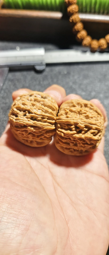 司物蓟县山地四座楼文玩核桃典藏编号S3333
