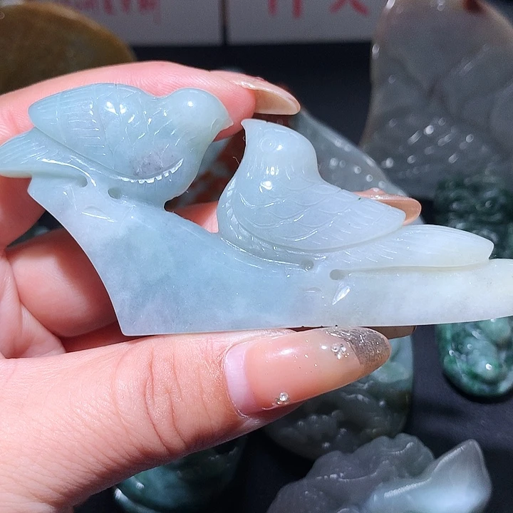 翡翠未镶嵌颈饰保真天然A货翡翠