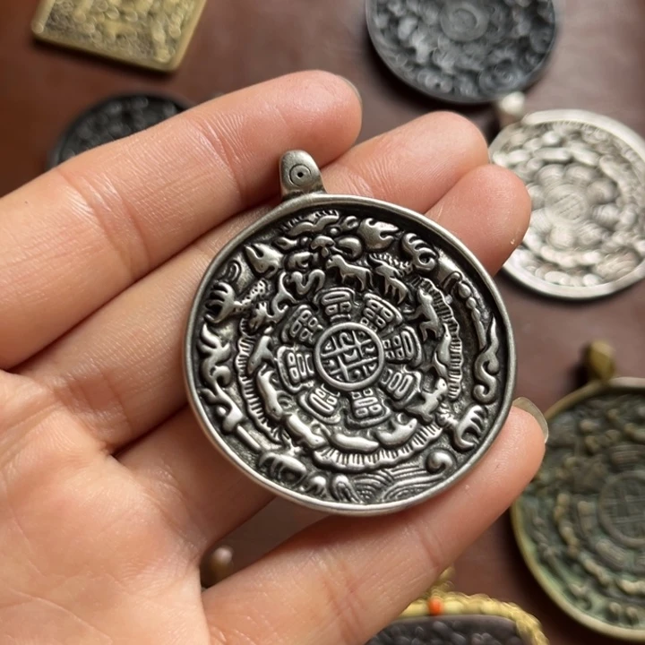 颈饰琉璃M***J喜欢的朋友