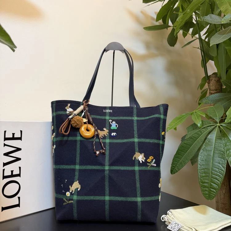 未使用 LOEWE/罗意威 /C8855318065/[26104zbb]