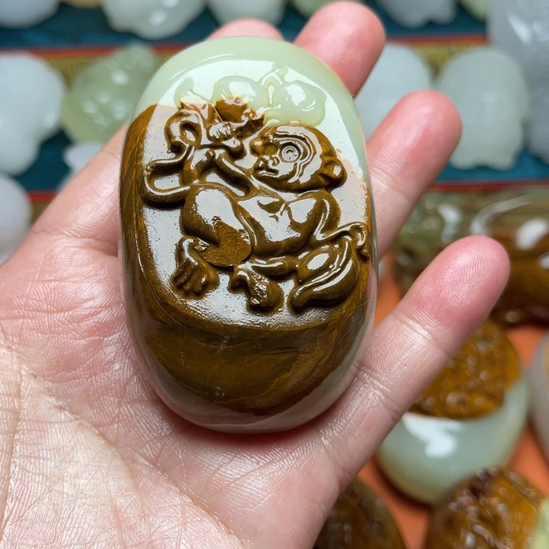 石材天然方解石手把件不退换微瑕