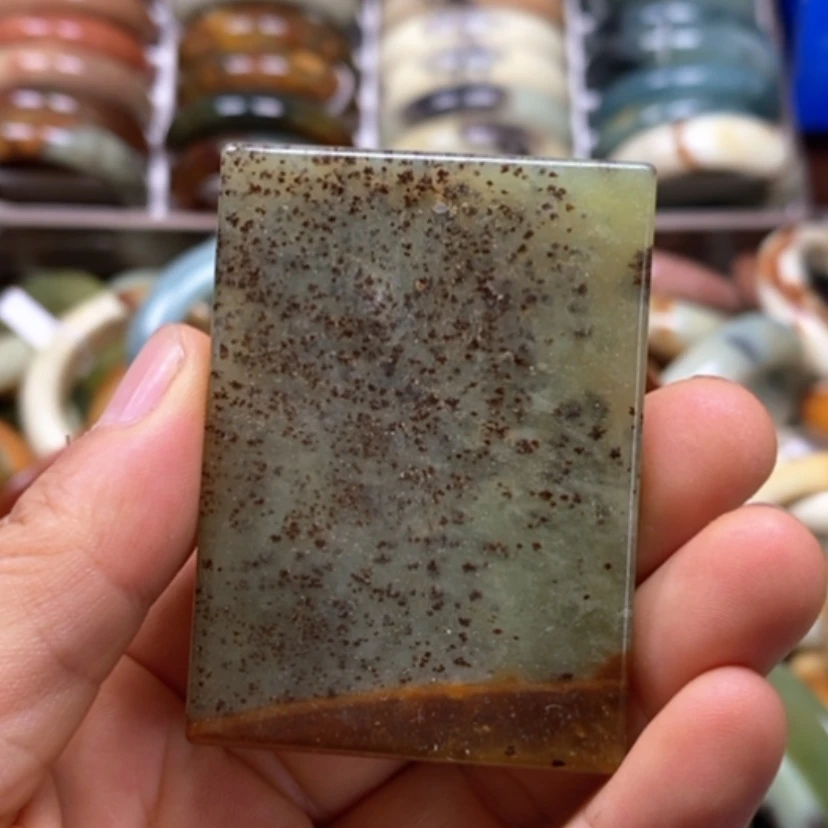 【闪购商品】蛇纹石玉未镶嵌手镯