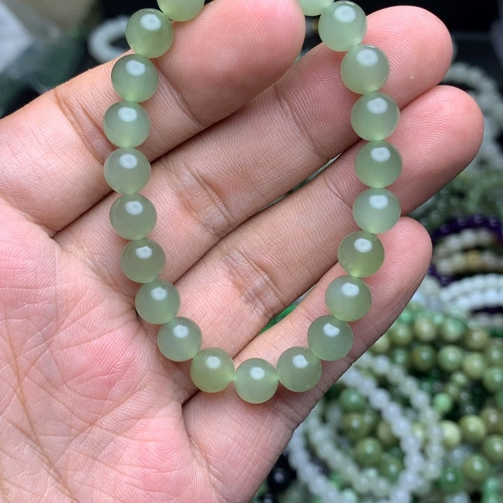 和田玉未镶嵌手串