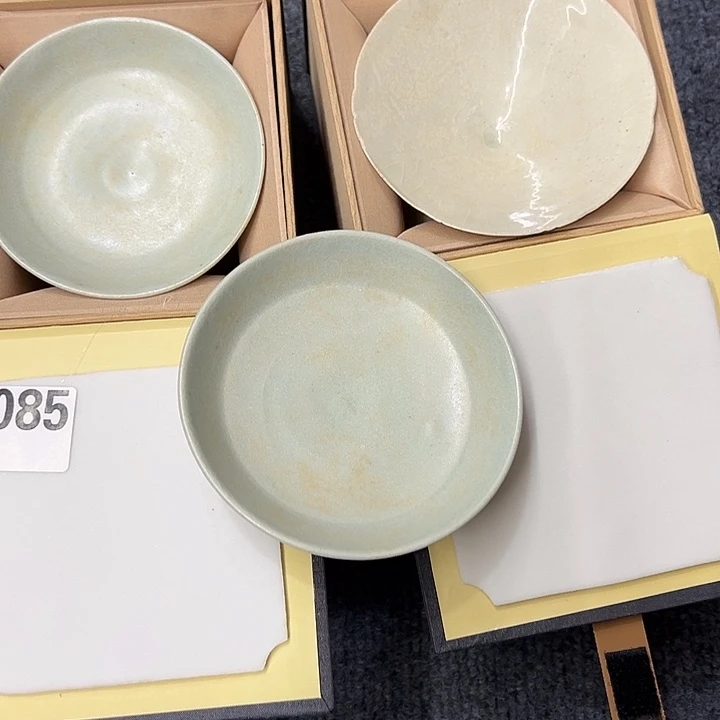 双***业表哥家的老物件0085