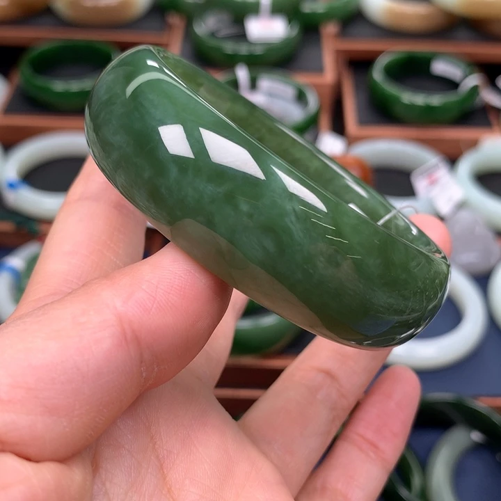 和田玉（碧玉）手镯5960圈口未镶嵌