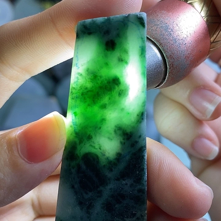 翡翠裸石纯天然翡翠