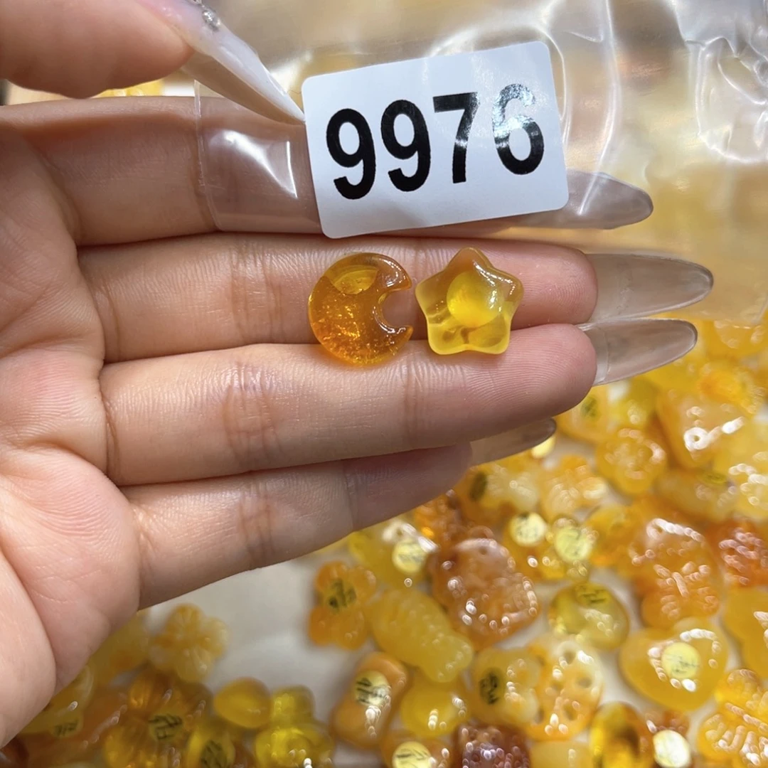 琥珀未镶嵌珠宝奇石