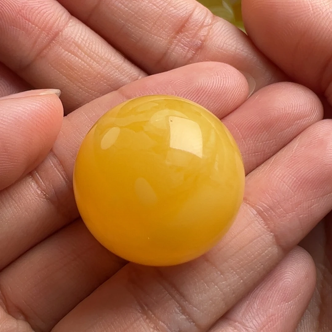 蜜蜡吊坠(不含链)未镶嵌无优化无烤色无补胶无覆膜无辐照无煮蜜