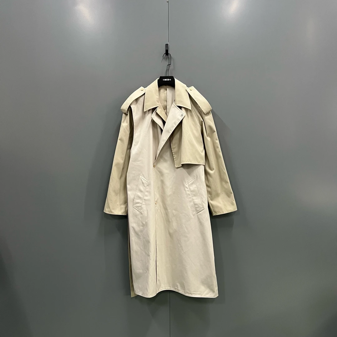 95新 BOTTEGA VENETA/葆蝶家 t4 BV米白色拼接徽标logo风衣606106
