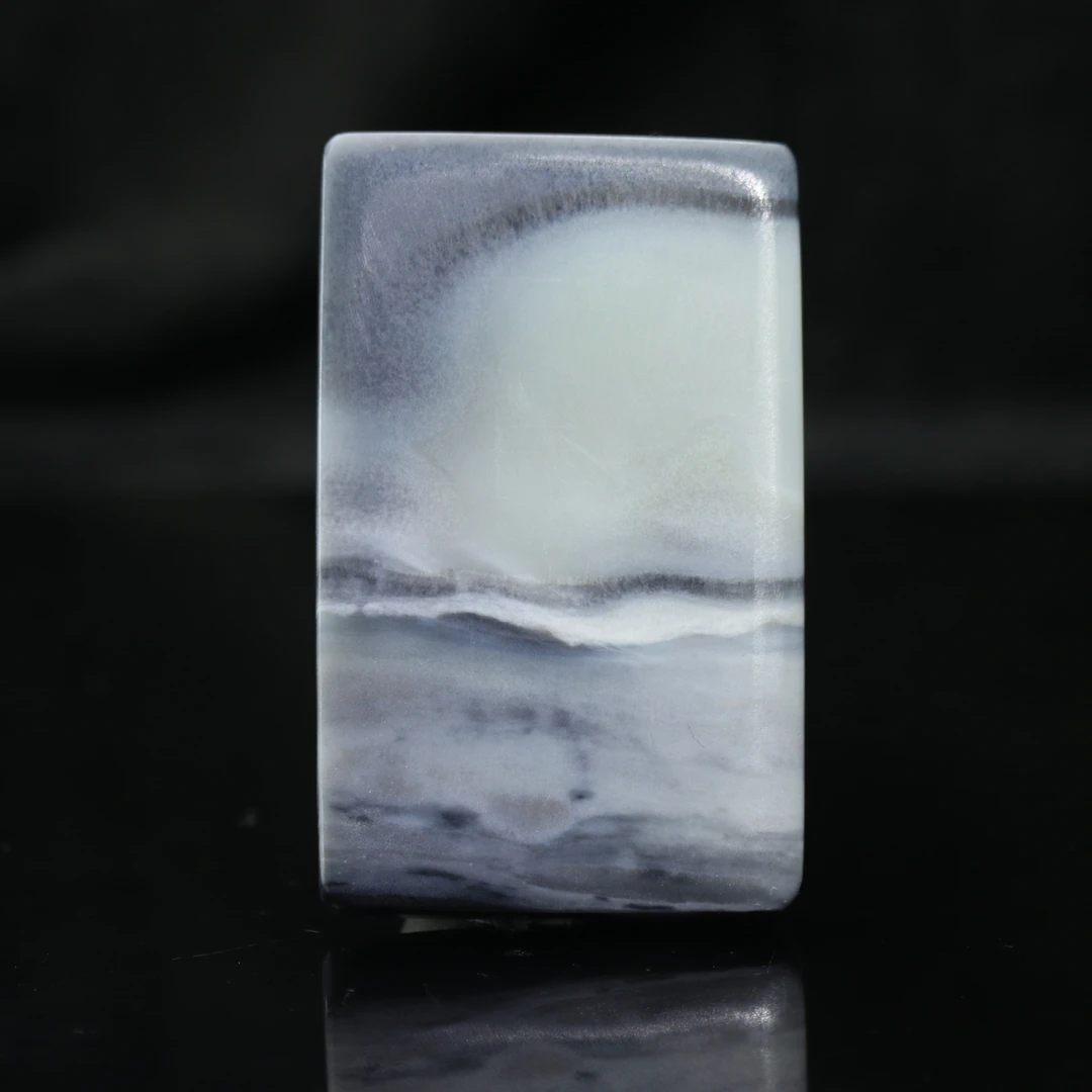 14和田玉青花吊坠/200313上海嘉禾拍卖