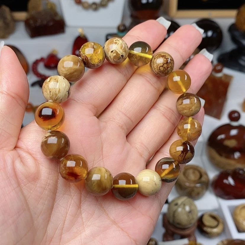 【闪购商品】手串琥珀未镶嵌溶洞宝