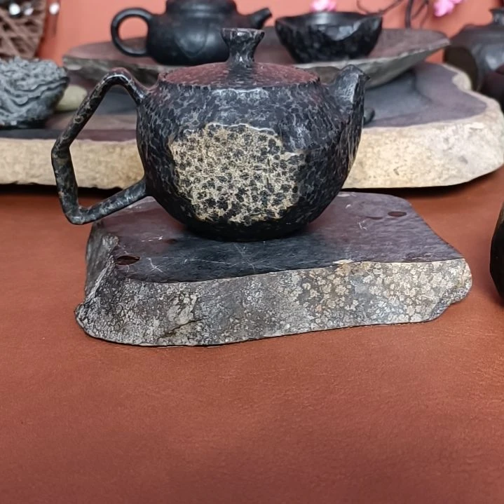 富***儿手工雕刻随行壶豹纹