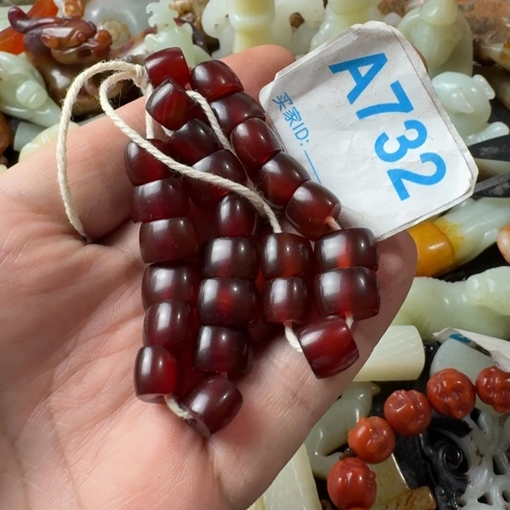 玛瑙/玉髓颈饰合金