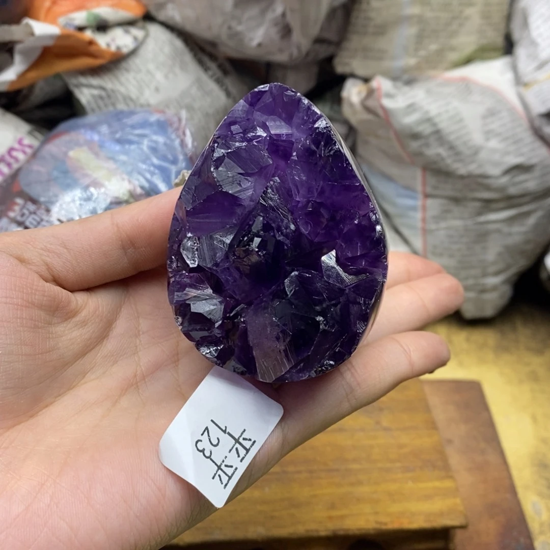 乌拉圭未镶嵌紫晶