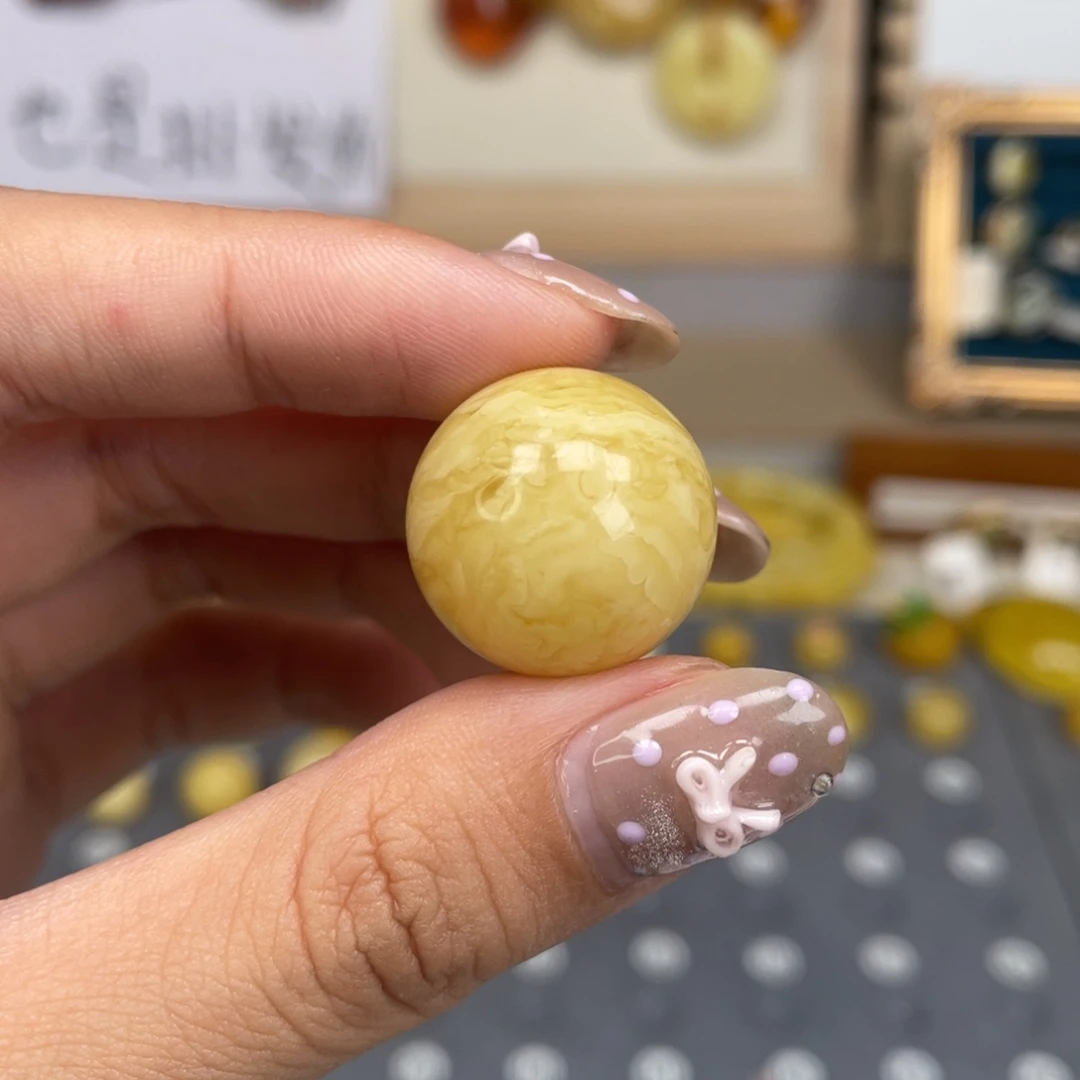 蜜蜡未镶嵌裸石20.6 115号