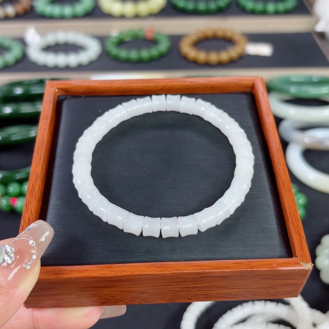 手链未镶嵌和田玉