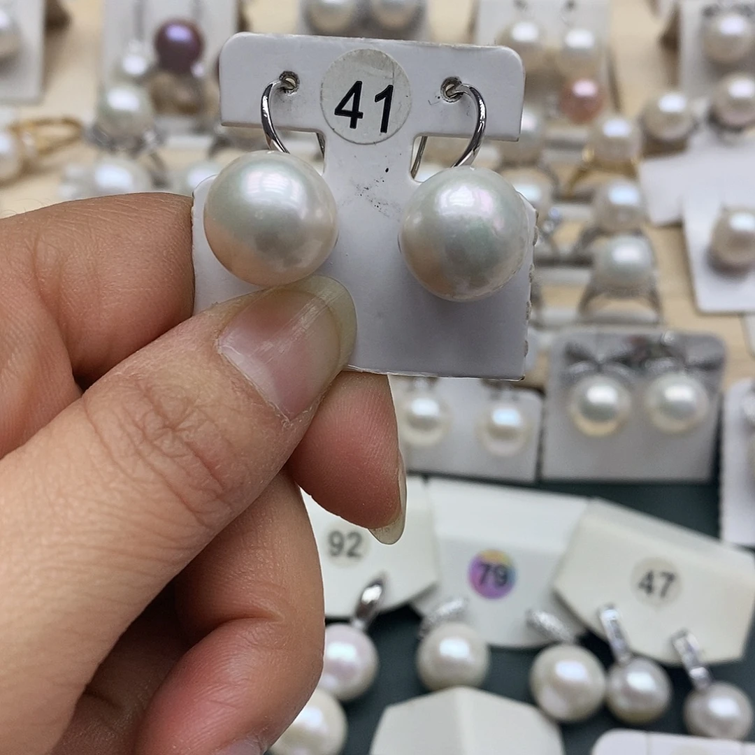 颈饰银S925镶嵌淡水珍珠