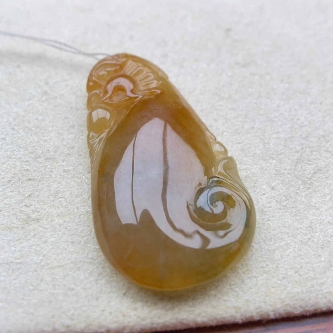 翡翠未镶嵌颈饰吊坠37