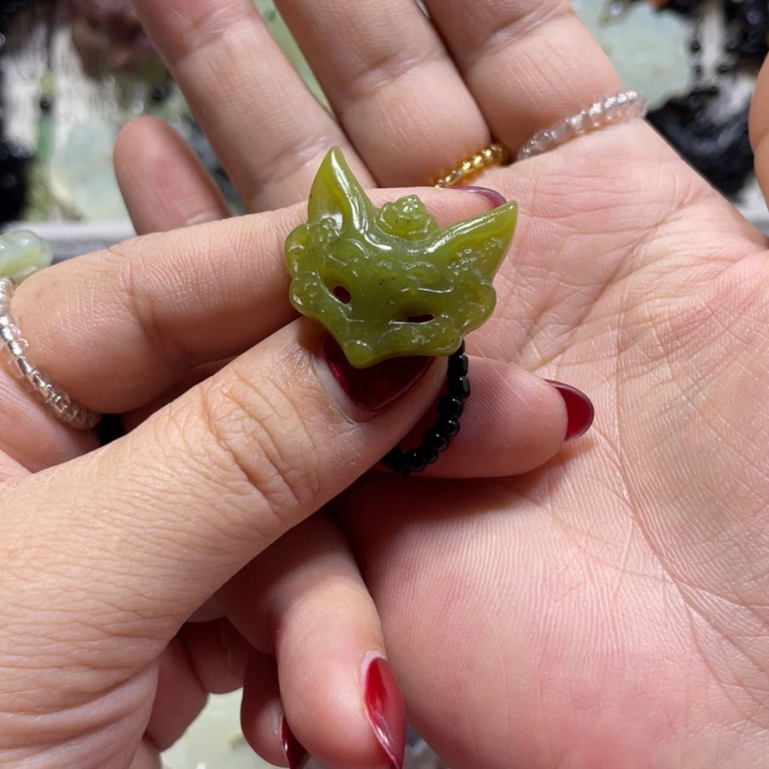 【闪购商品】岫玉颈饰未镶嵌凌**妖22戒指
