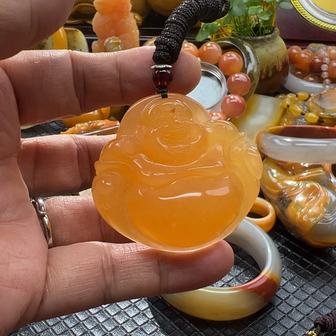石英质玉未镶嵌颈饰