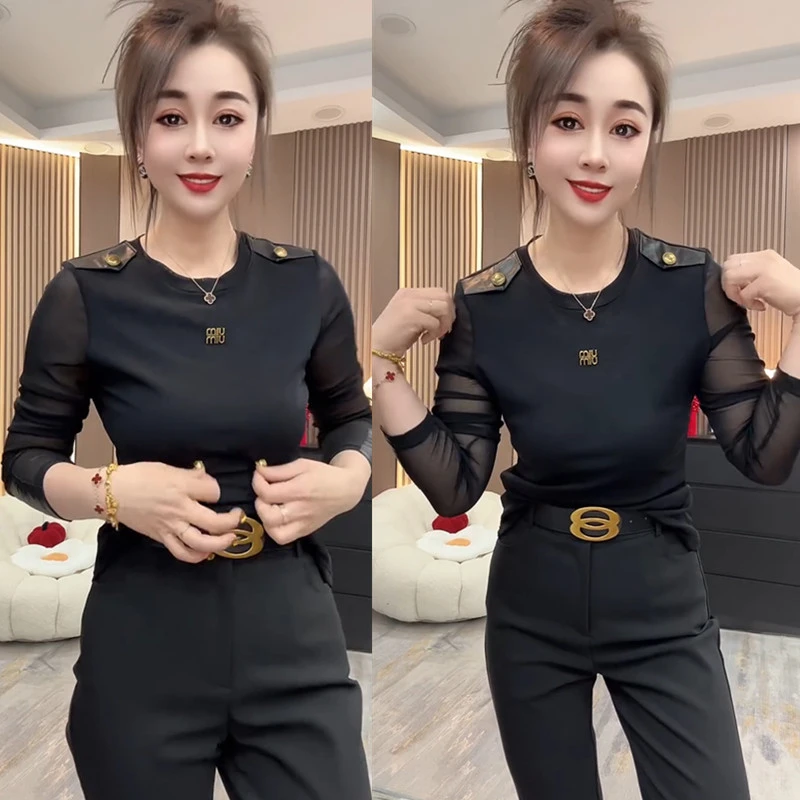 2025春秋季新款时尚圆领拼皮网纱打底衫洋气百搭修身显瘦长袖T恤