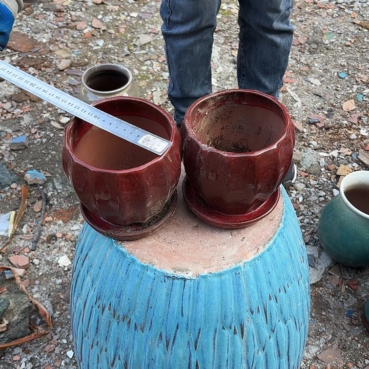 高度15厘米口13厘米瑕疵