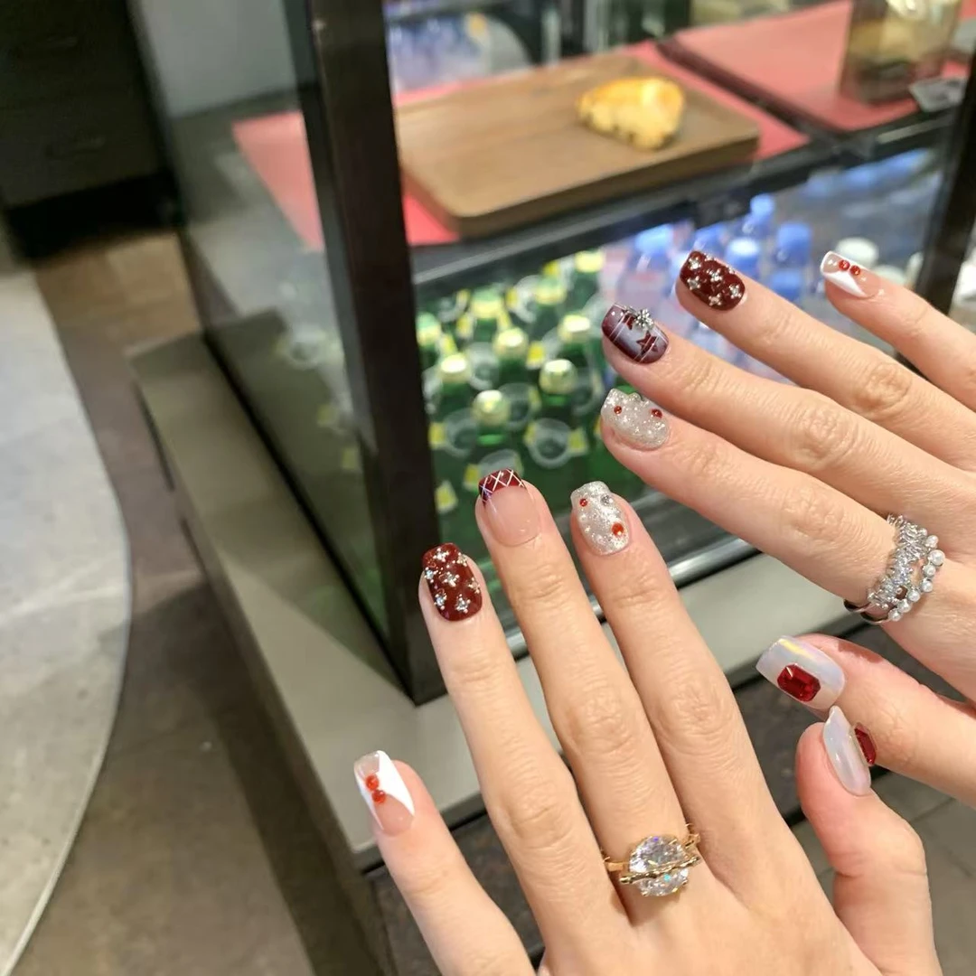 半糖主义丨XBay门店同款秋冬红色美甲高级轻奢气质短甲手工穿戴甲