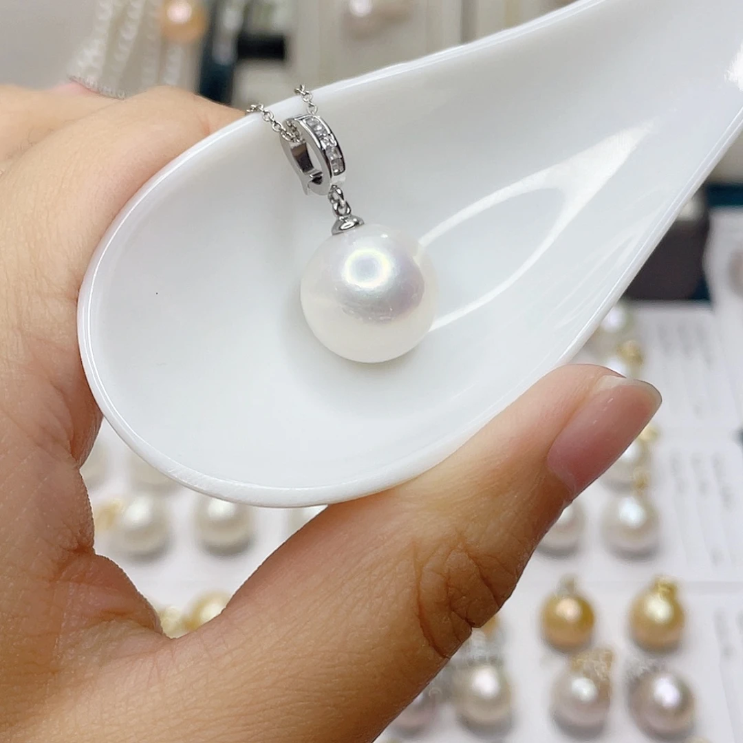 淡水珍珠合金吊坠(赠链)