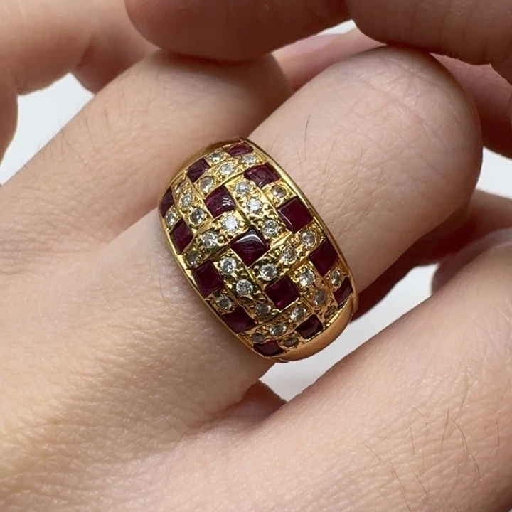 红宝石戒指未镶嵌