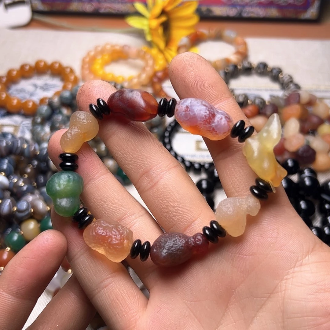 玛瑙/玉髓颈饰未镶嵌