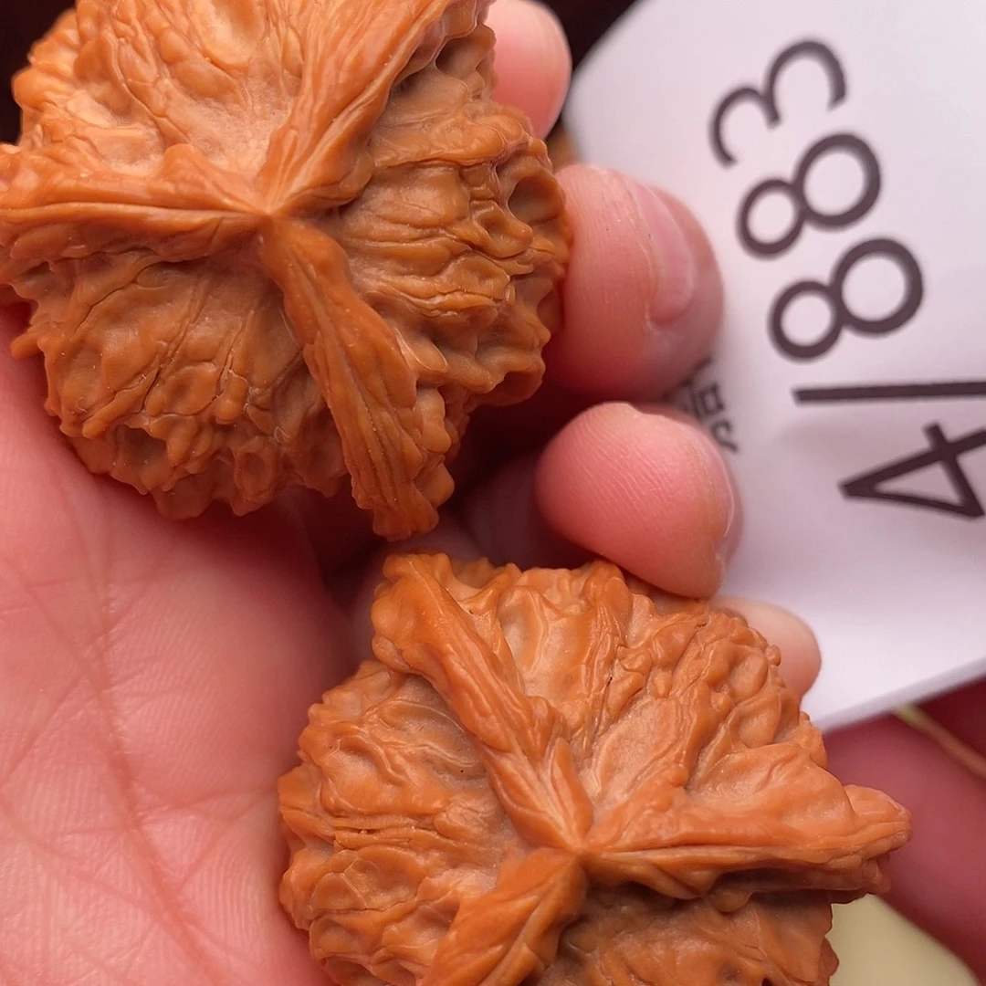 把件文玩核桃38盘山三棱奔