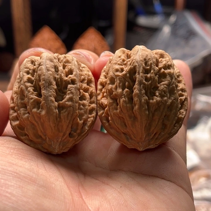 文玩核桃把件楸大胖64