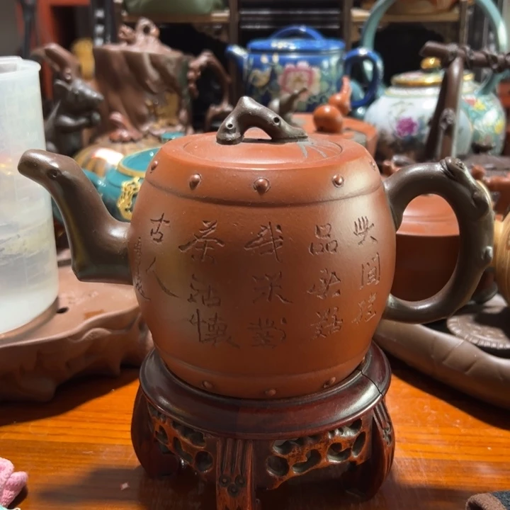 紫砂茶壶紫砂壶收藏起来吧