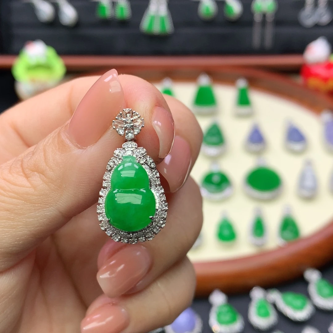 翡翠18K金镶嵌吊坠(不含链)