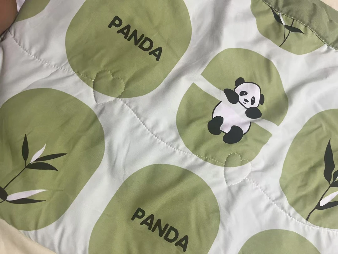 绿色熊猫120*150夏凉被