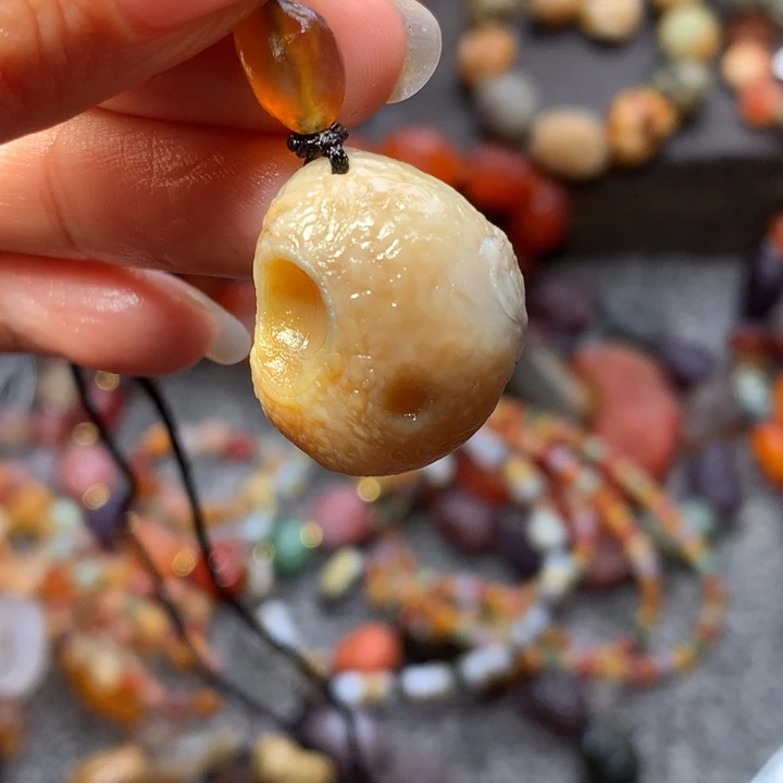 玛瑙/玉髓未镶嵌珠宝半成品