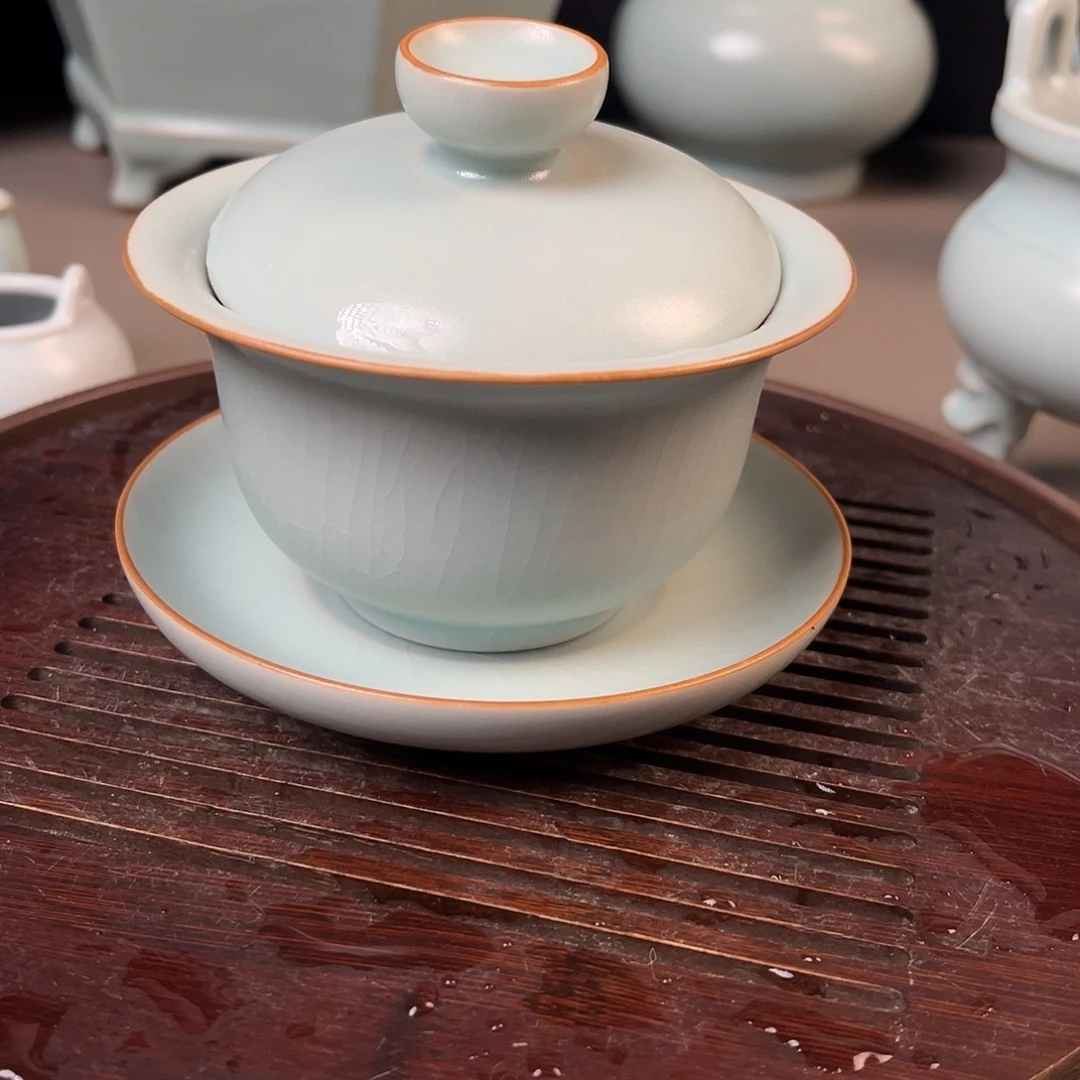 仿古釉水元宝盖碗