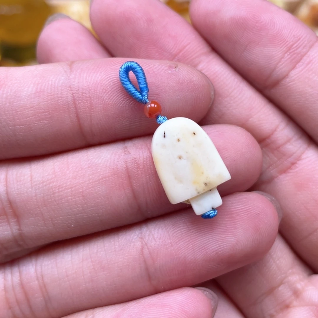 未镶嵌琥珀裸石蜜蜡