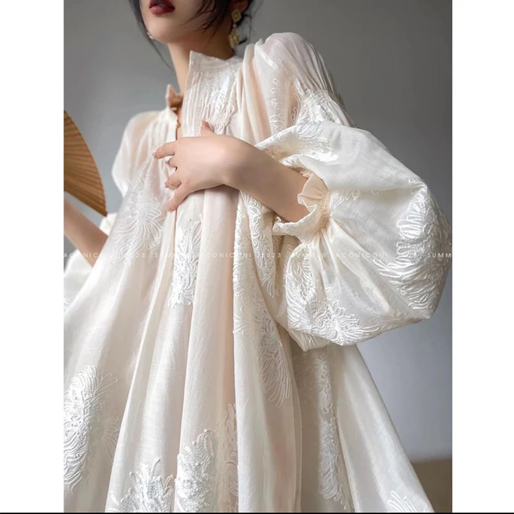 【苗小年】春夏法式刺绣温柔风宽松显瘦灯笼袖气质绝美仙女长裙