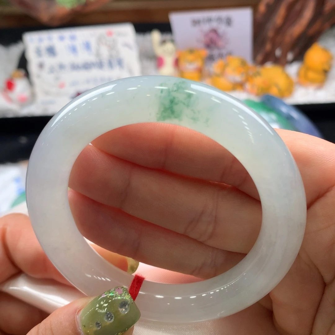 翡翠手镯未镶嵌6号芙蓉种