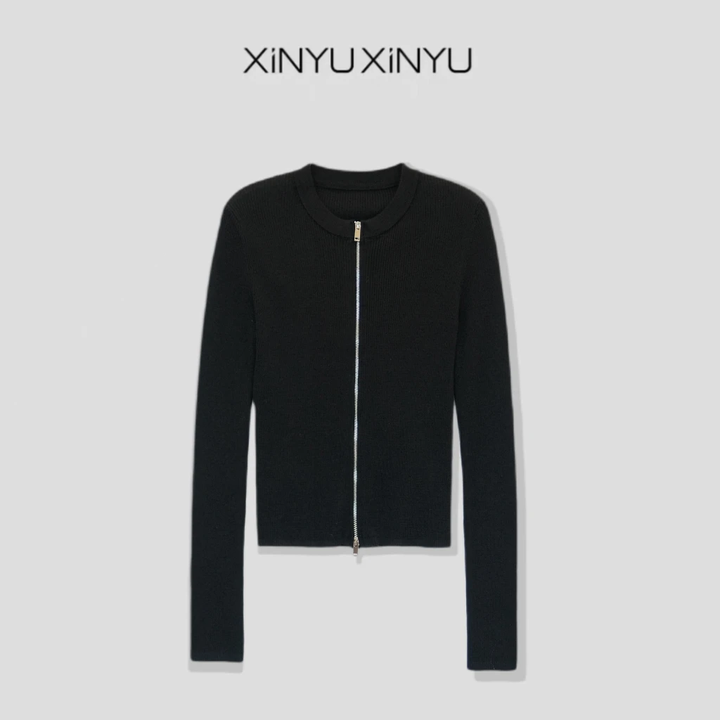 XINYU/芯与『琳岚』100美丽诺羊毛坑条双拉链针织开衫 348118 显瘦