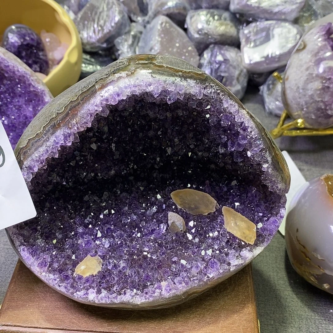 紫晶未镶嵌珠宝半成品