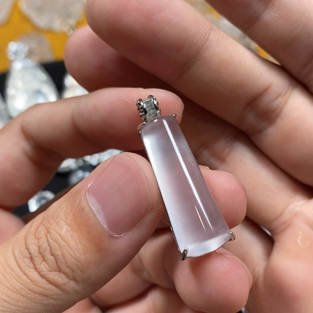 颈饰银S925镶嵌石英质玉极光灯管